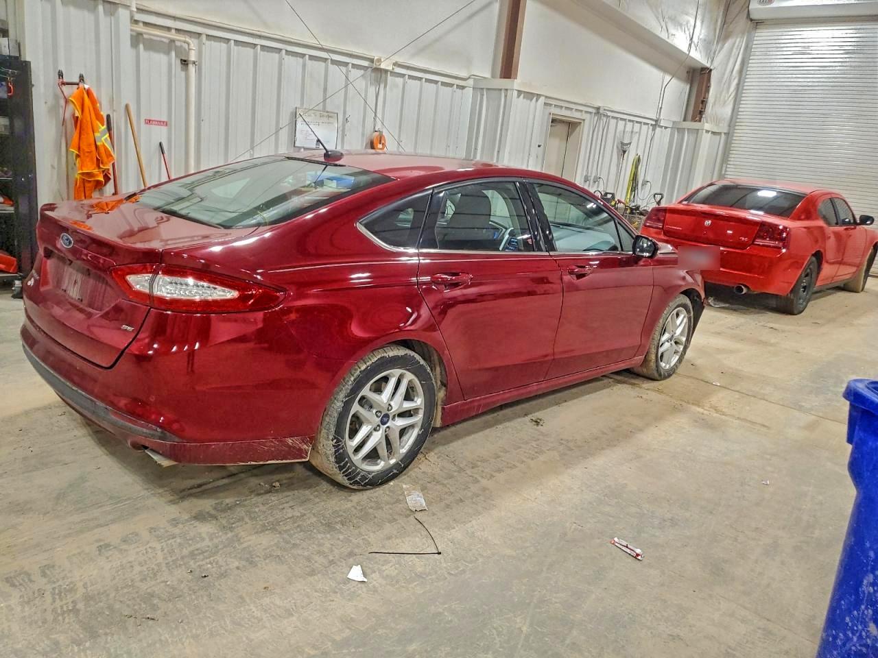 Ford Fusion Se Image 3